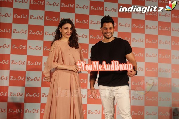 Kunal Khemu & Soha Ali Khan Share The Secret of Pregnanthood On Mothers Day Special