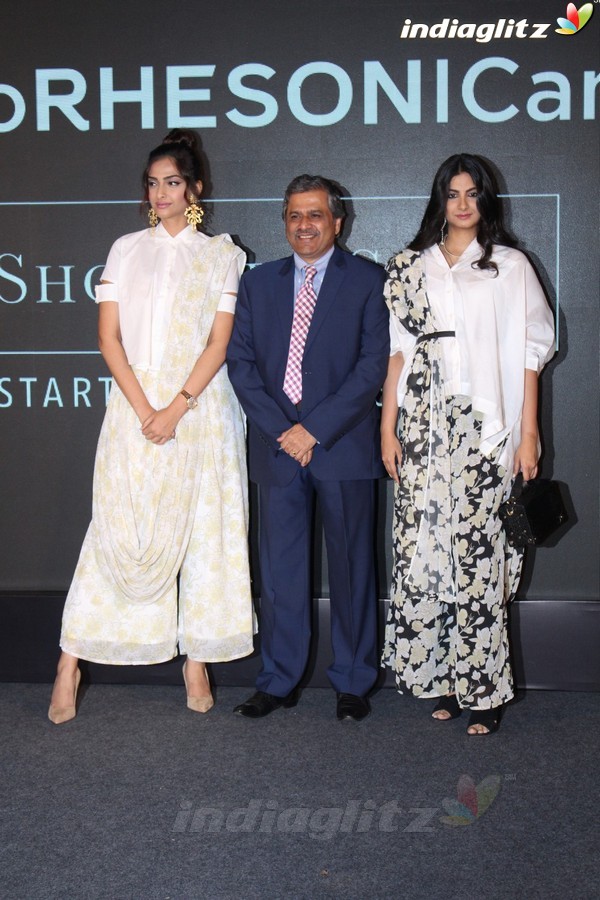 Sonam Kapoor & Rhea Kapoor at Press Showcase of High Street Brand Rheson