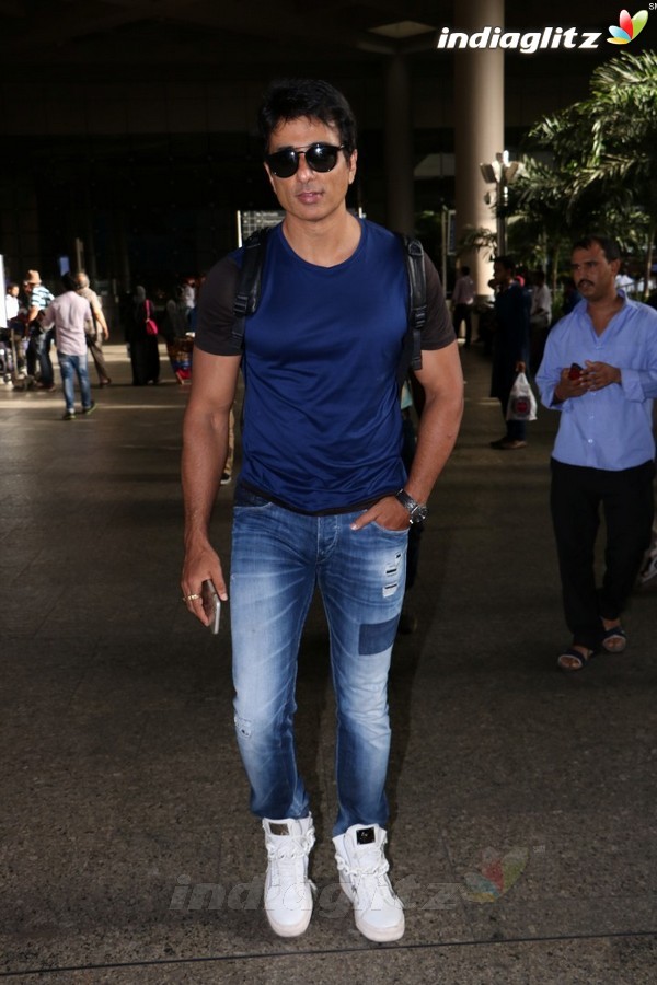 Sonu Sood Spotted at Airport