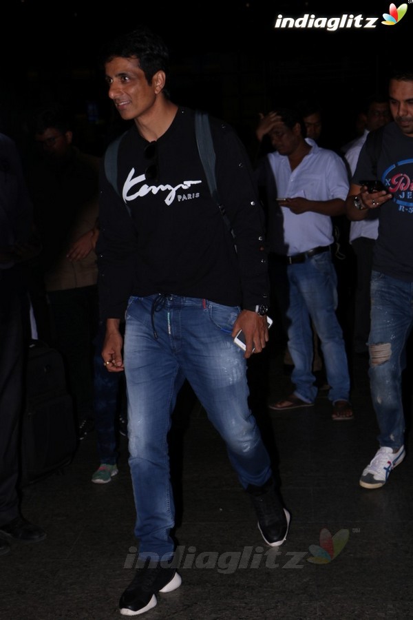 Sonu Sood Spotted at Airport