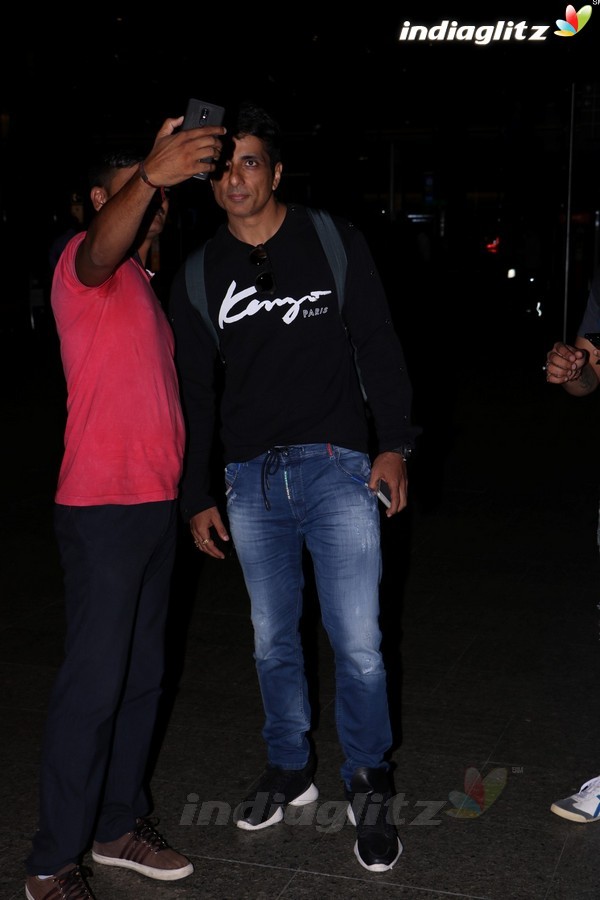 Sonu Sood Spotted at Airport