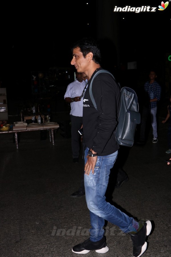 Sonu Sood Spotted at Airport