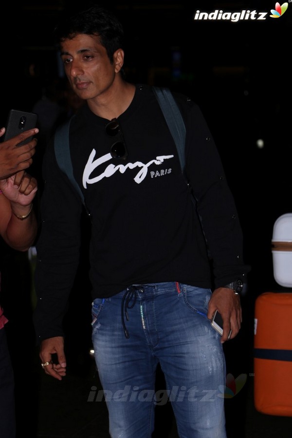 Sonu Sood Spotted at Airport