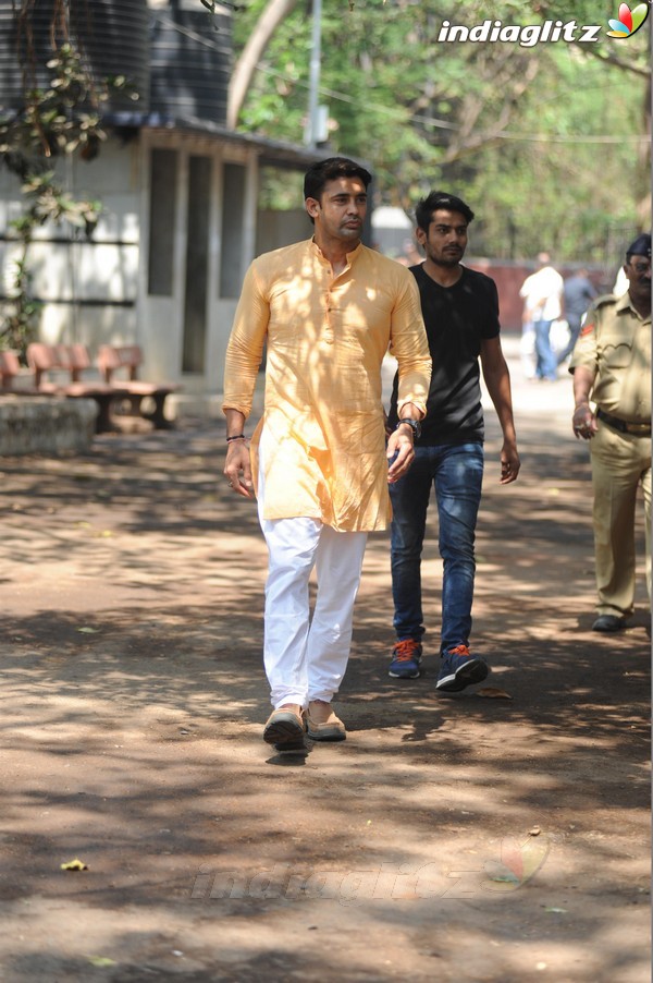 Funeral Ceremony of Suniel Shetty's Father Veerappa Shetty