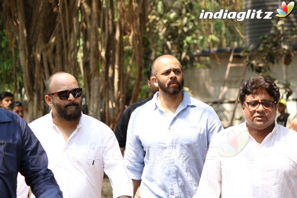 Funeral Ceremony of Suniel Shetty's Father Veerappa Shetty