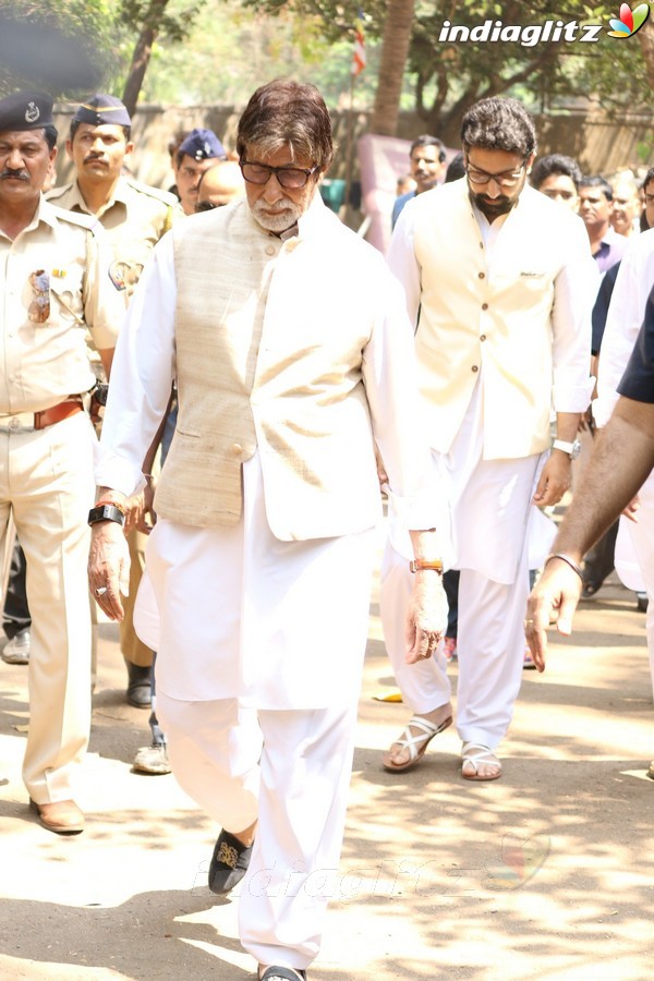 Funeral Ceremony of Suniel Shetty's Father Veerappa Shetty