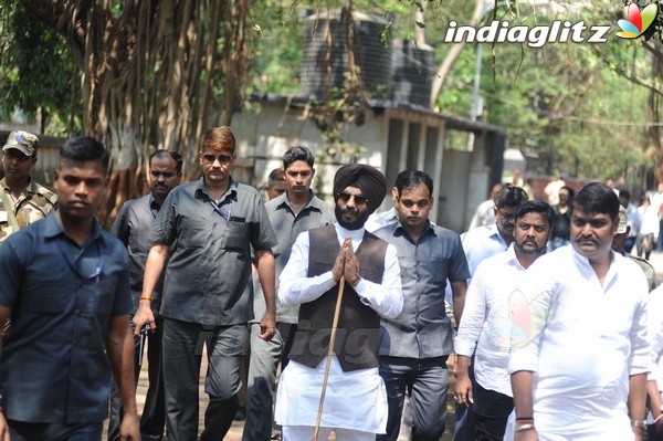 Funeral Ceremony of Suniel Shetty's Father Veerappa Shetty