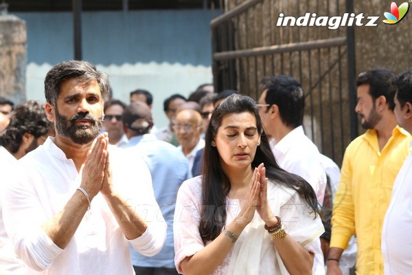 Funeral Ceremony of Suniel Shetty's Father Veerappa Shetty