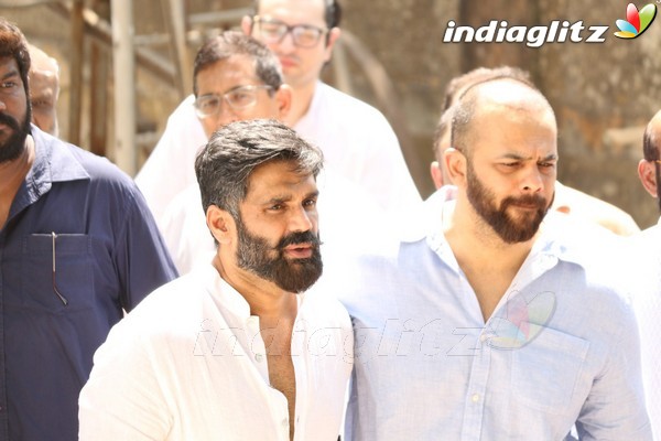 Funeral Ceremony of Suniel Shetty's Father Veerappa Shetty