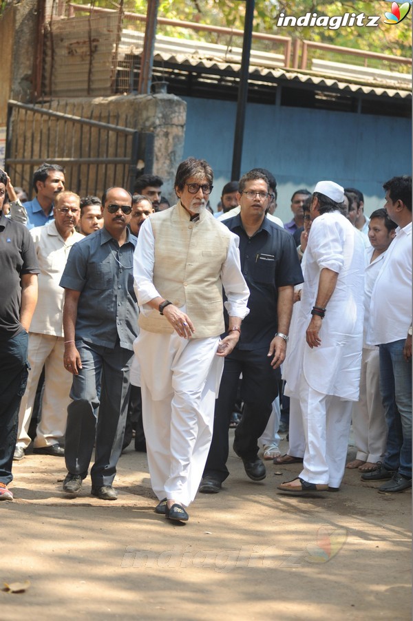 Funeral Ceremony of Suniel Shetty's Father Veerappa Shetty