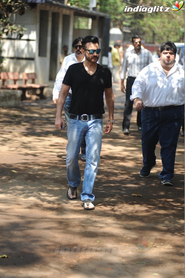 Funeral Ceremony of Suniel Shetty's Father Veerappa Shetty