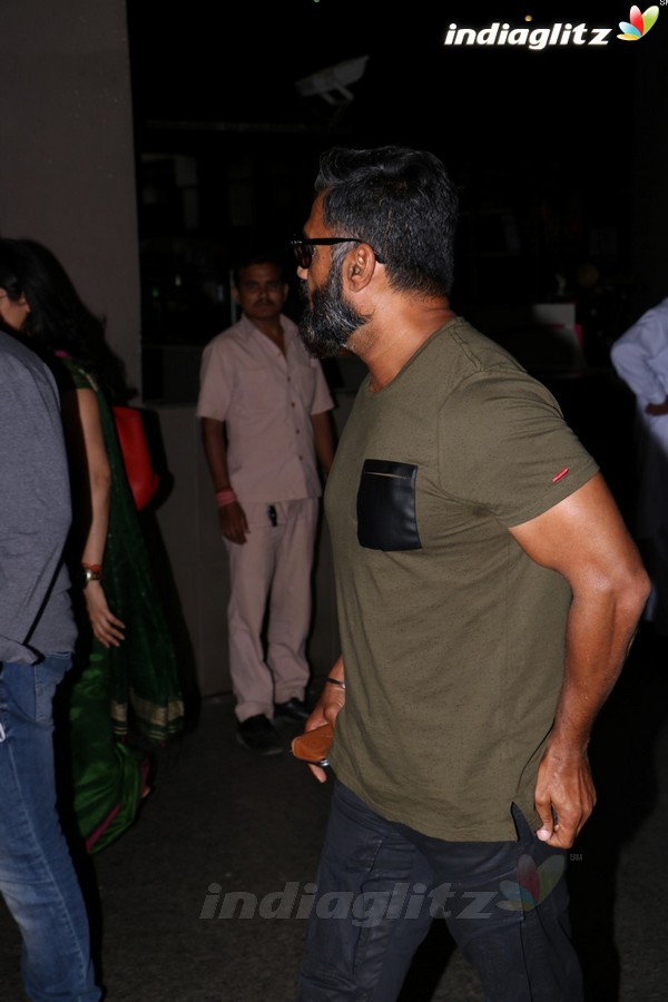 Suniel Shetty Spotted at Airport