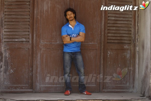 Tiger Shroff at 'Munna Michael' Ad Shoot