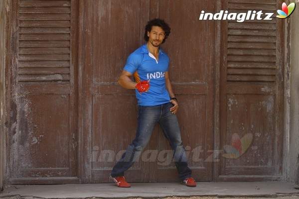 Tiger Shroff at 'Munna Michael' Ad Shoot