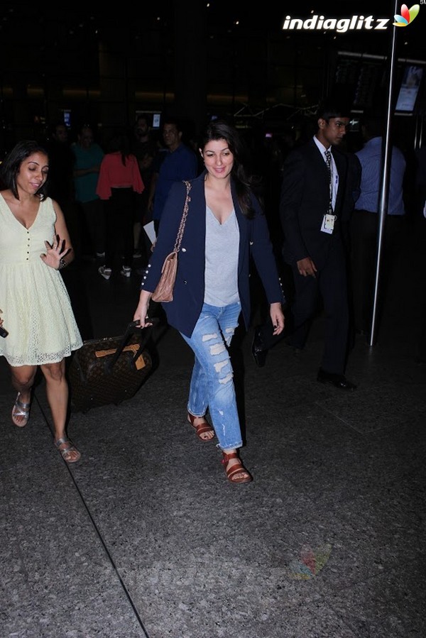 Twinkle Khanna Spotted at International Airport