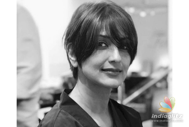 Sonali Bendre Embraces Life With Cancer