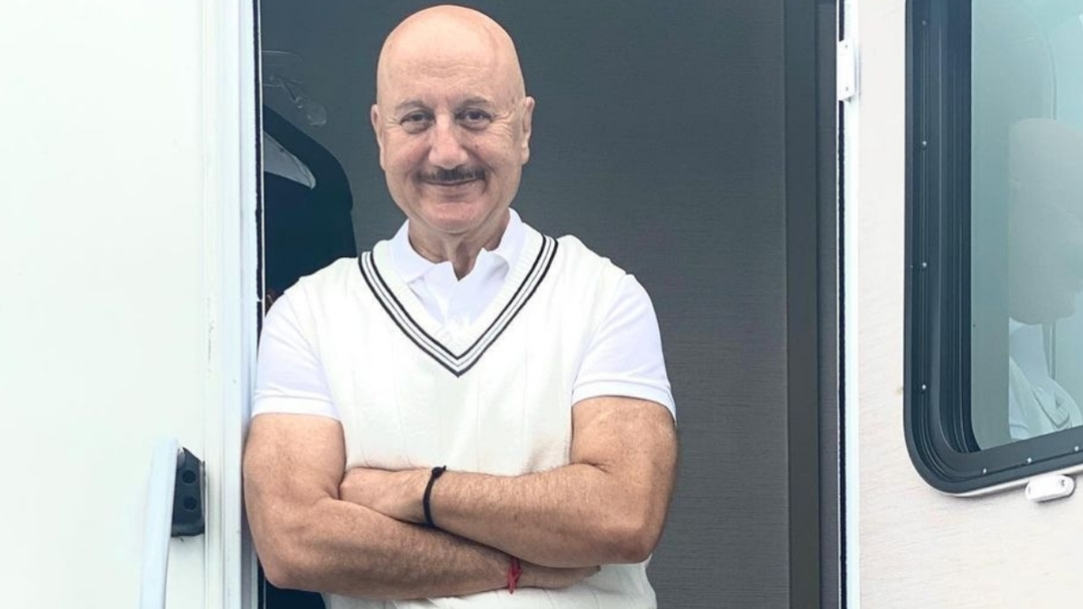 Anupam Kher on Bollywood vs South debate 