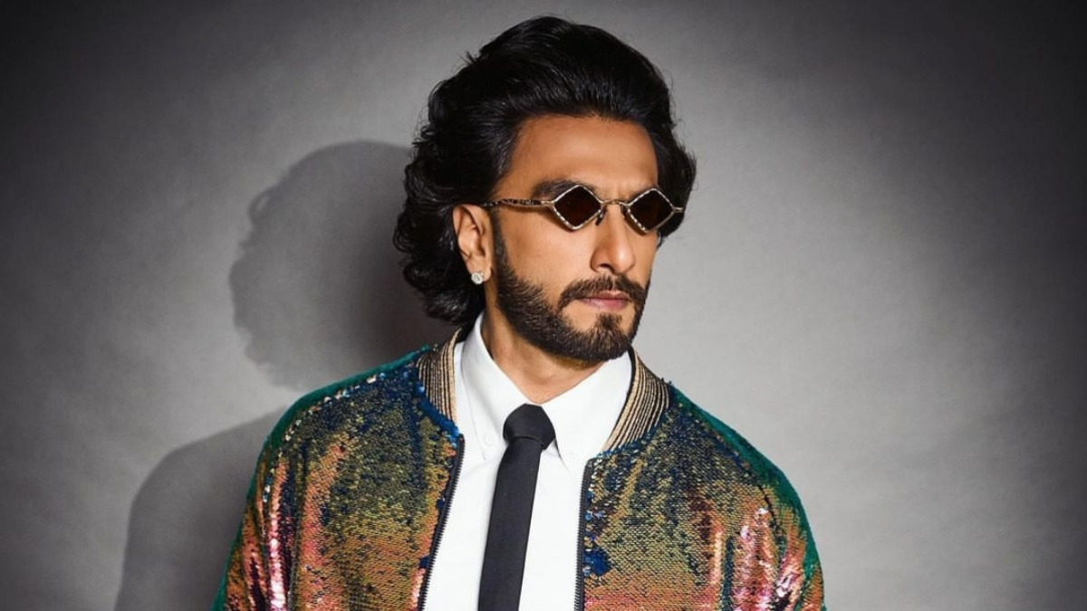 A big round of applause for my friends who have created Brahmastra. - Ranveer Singh 