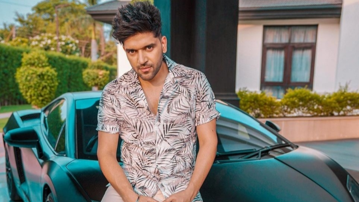 Guru Randhawa to make his acting debut with this project 