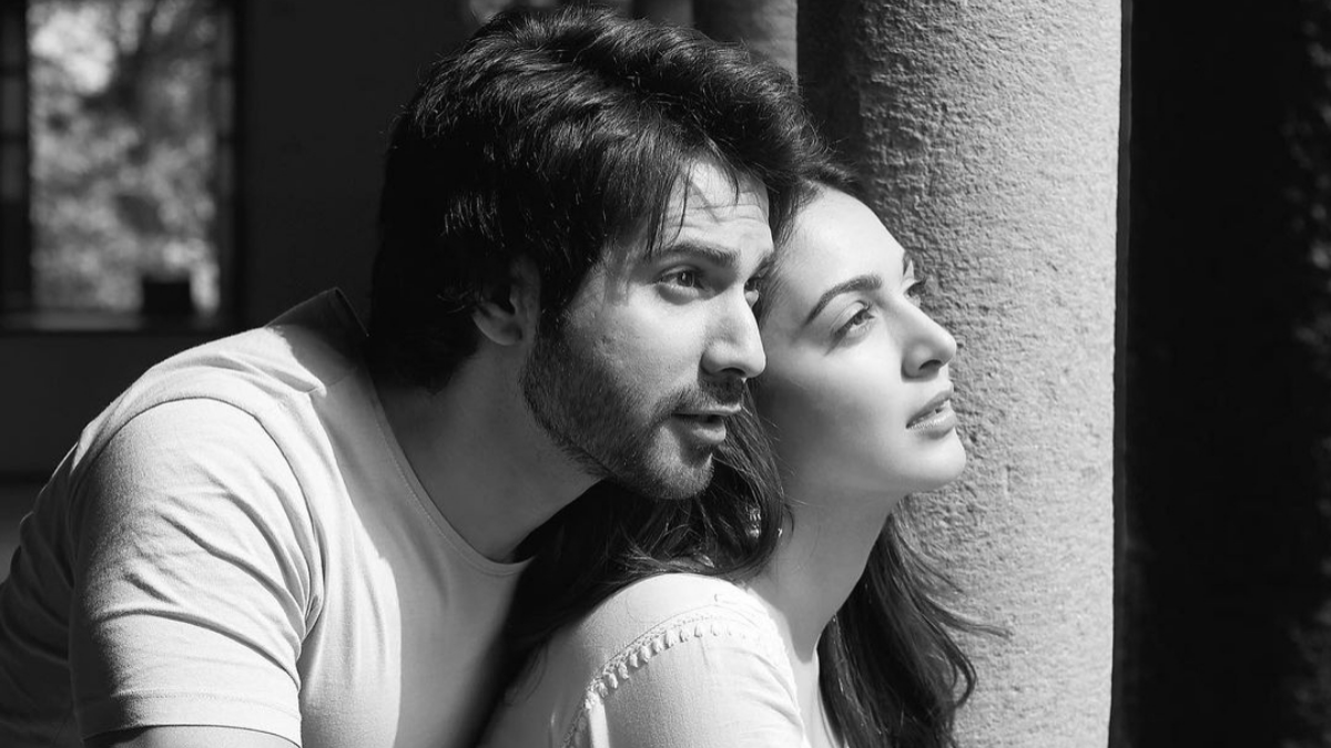 Varun Dhawan shares an adorable pic with Jug Jug Jeeyo co-star Kiara Advani