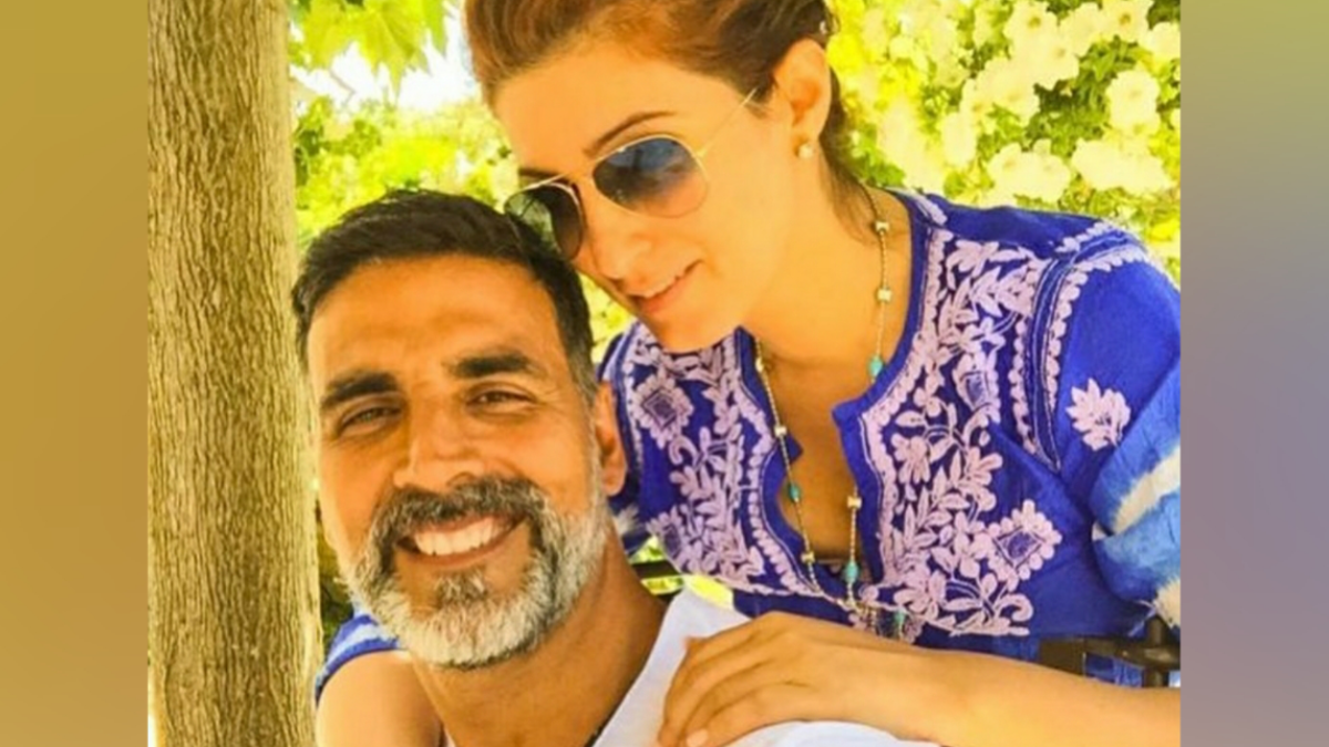 Heres how Akshay and Twinkle wished each other on their 20th anniversary.