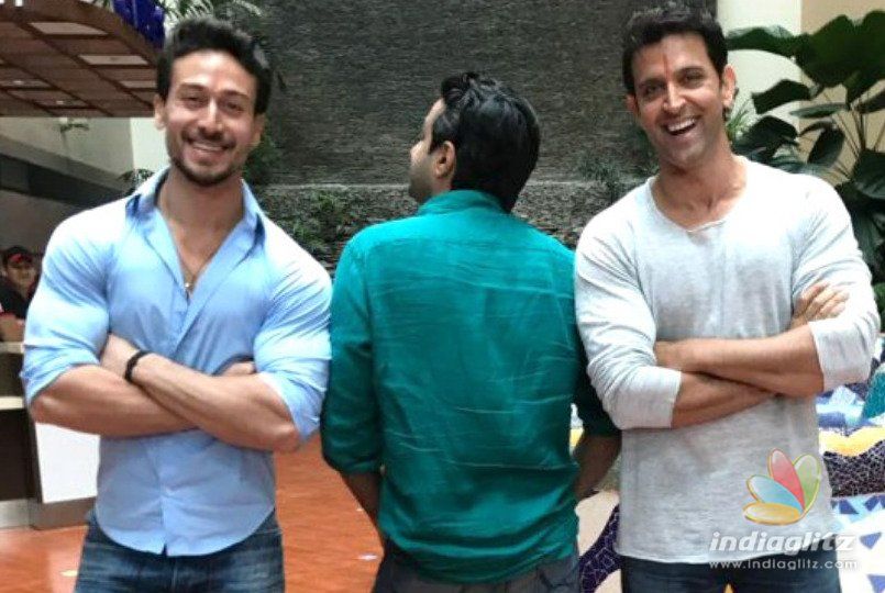 Hrithik Roshan - Tiger Shroff starrer YRF Project Kick-starts!