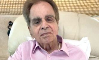 Tragedy King Dilip Kumar Diagnosed With Pneumonia!