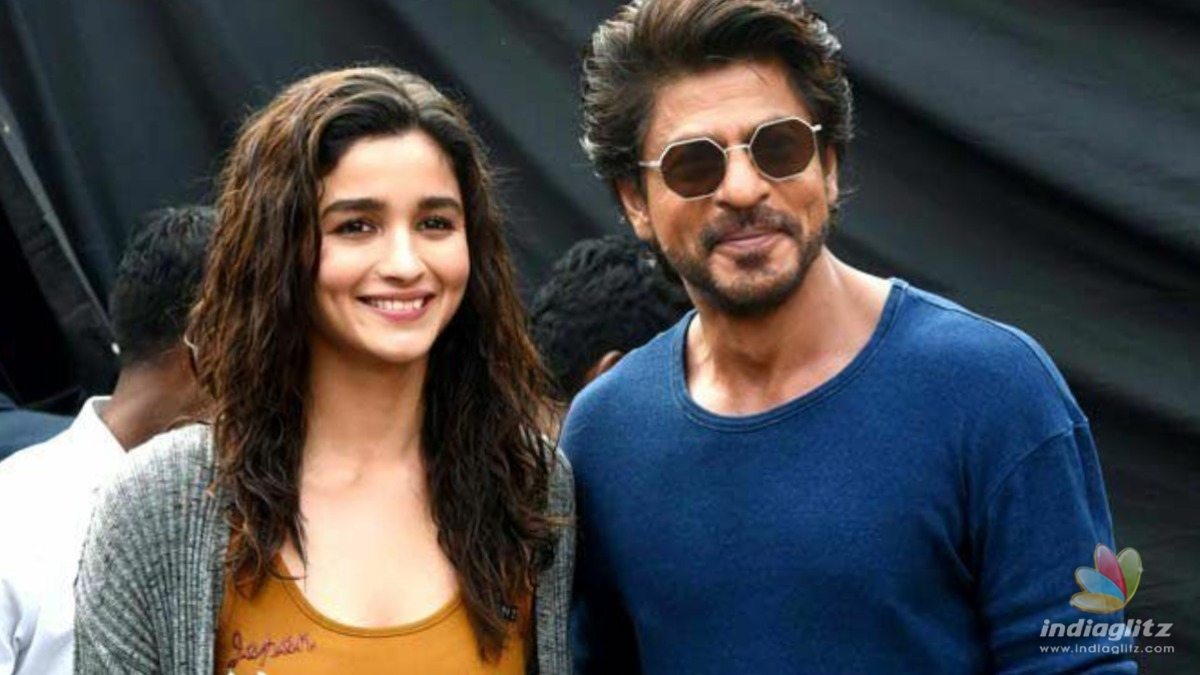 Shahrukh Khan might pair up with Alia Bhatt in this ambitious project