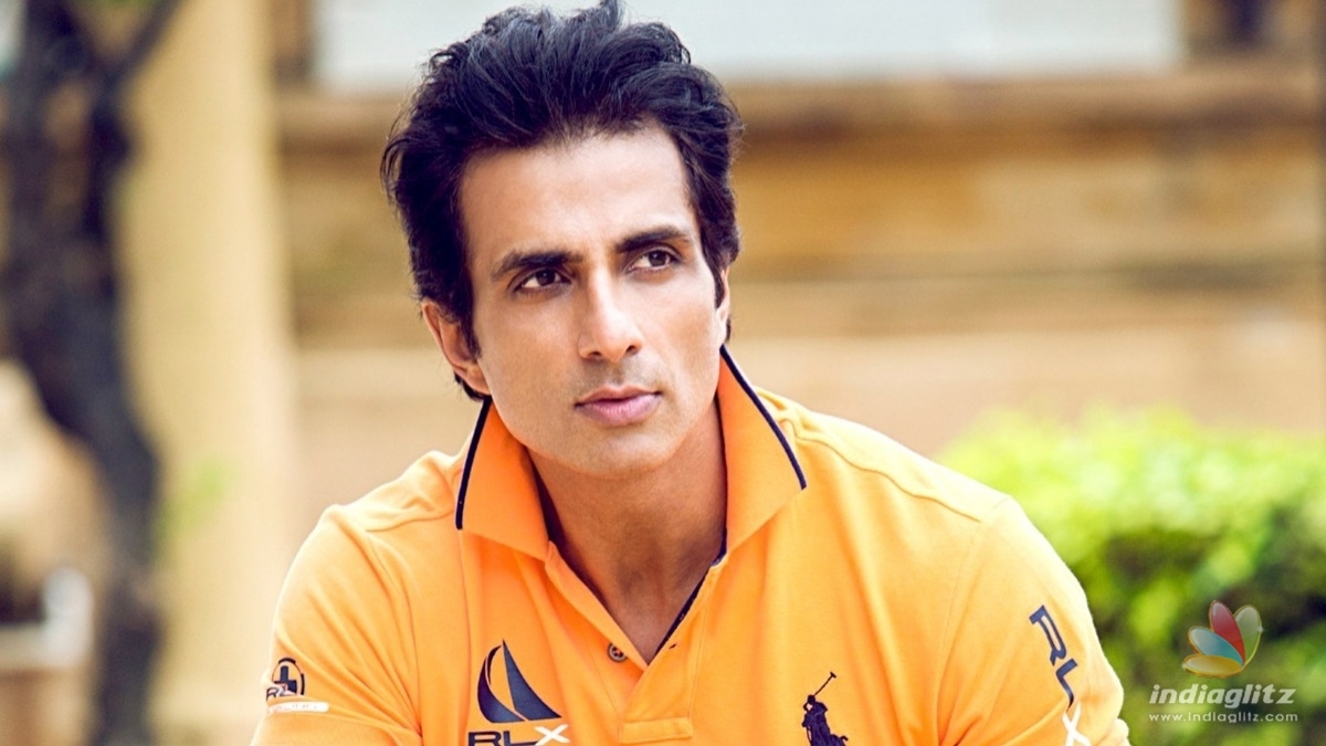 Sonu Sood reacts to people wanting him as the Prime Minister 