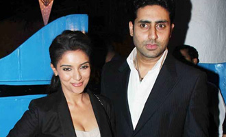 Abhishek Bachchan refers to Asin's staff as Mahila Mandal