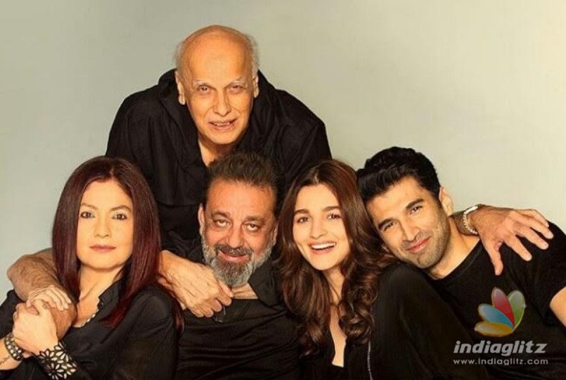 Alia Bhatt-Mukesh Bhatt film Sadak 2 to go on floors