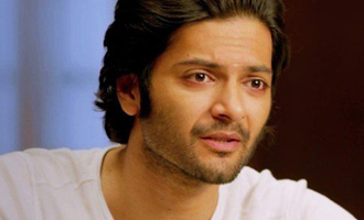 Ali Fazal faces emotional situation