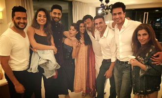 Akshay Kumar & team 'Housefull 3' visit Asin's house