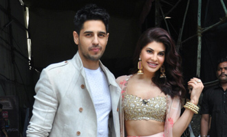 Sidharth, Jacqueline on Set of Comedy Dangal For 'A Gentleman' Promotion