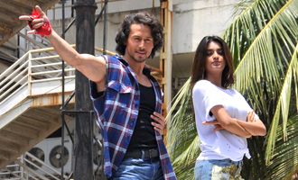 Tiger Shroff & Nidhhi Agerwal at 'Ding Dang' Song Launch from 'Munna Michael'