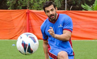 John Abraham to go leaner for '1911'