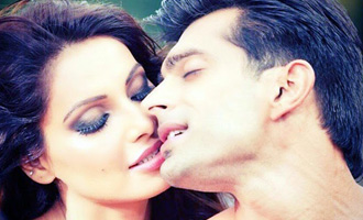 Bipasha insecure with Karan & Zareen's closeness?!