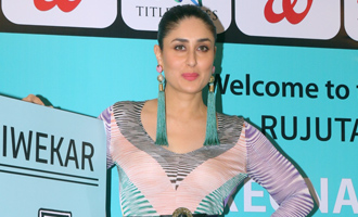 Kareena Kapoor Khan at Launch of Book Pregnancy Notes Before, During & After