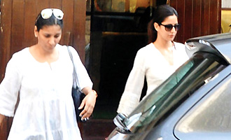 Katrina Kaif snapped with Salman's manager during house hunt