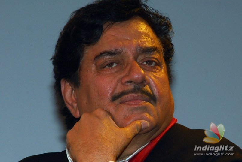 Shatrughan Sinha Had This To Say About Kangana Ranaut!