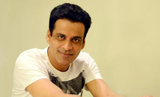 Manoj Bajpayee distributes 1,000 pairs of shoes to students