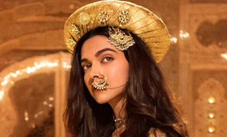 CHECKOUT: Deepika's refined look from 'Bajirao Mastani'