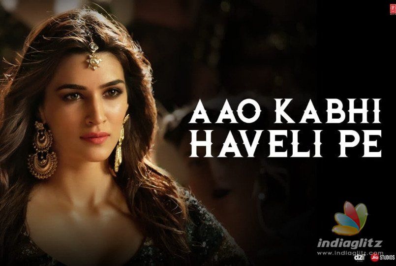 Kriti Sanon In “Aao Kabhi Haveli Pe” Dances With Skeletons!