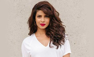 Priyanka Chopra is a proud owner of 13 million followers on Twitter