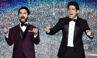 Shahid Kapoor & Farhan Akhtar turn hosts for IIFA 2016