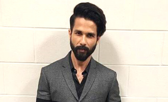 Shahid Kapoor inspires modern groom looks for the wedding season!