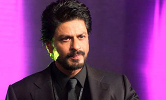 SRK condoles death of cancer-stricken fan