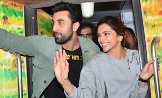 Ranbir & Deepika make Buzzing 'Tamasha'