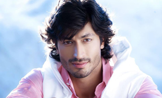 Vidyut feels fortunate to be part of Chuck Russell's 'Junglee'