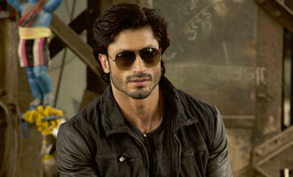 'Commando 2' trailer: Vidyut turns out to be desi James Bond!